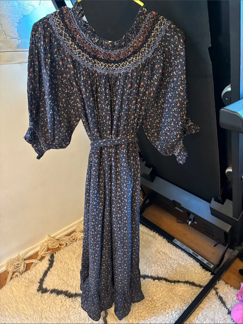 DÔEN Dress in Black Parc Monceau - Picture 3 of 17